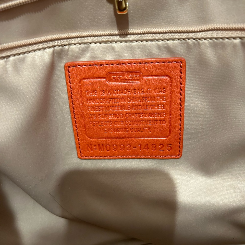 COACH 14825 PEYTON Tote Bag - Picture 7 of 11